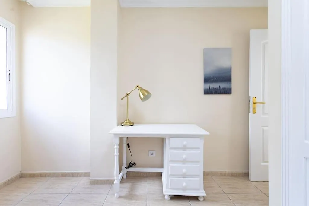 Eden Rentals Adeje Pearl Lovely City Center Private Parking Costa Adeje  Apartment